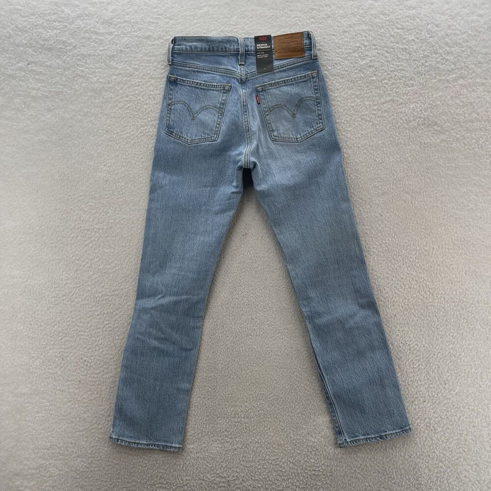 Levi’s Wedgie Jeans Women's 25x28 Blue Straight High Rise Preppy American Denim - Picture 8 of 14